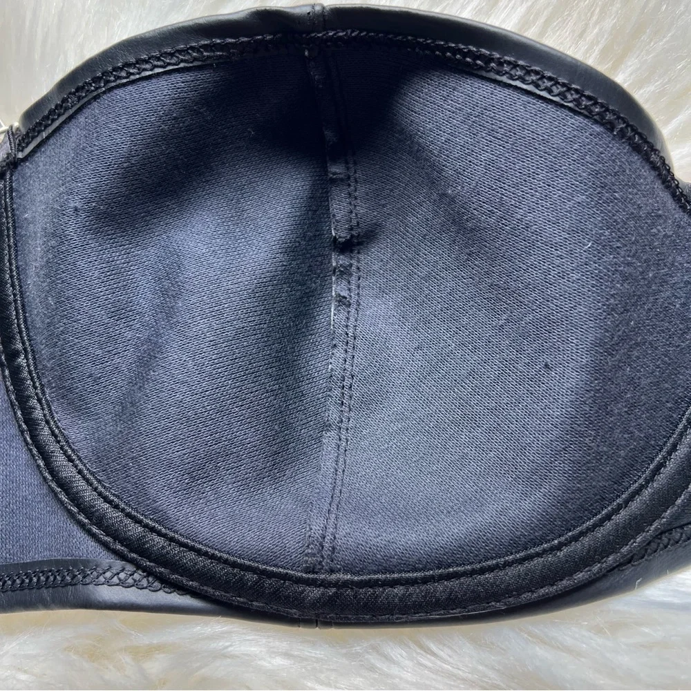 Frederick’s of Hollywood Faux Leather Black Bra Sz 38 D Goth Witch Y2K USA Made - Picture 10 of 14